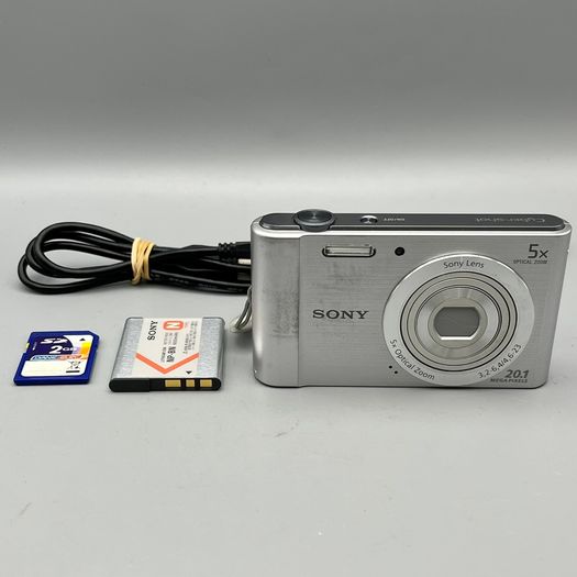 Sony DSC-W800 20.1MP Digital Camera Silver - Full Kit