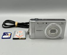 Sony DSC-W800 20.1MP Digital Camera Silver - Full Kit