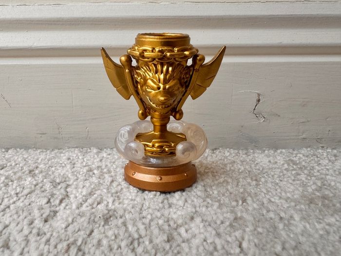 2015 Activision Skylanders Superchargers Golden Sky Trophy Used Please see photos