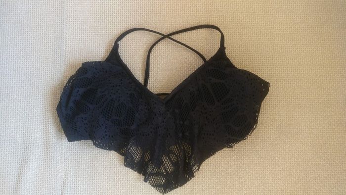 Bikini top, never worn, size 10 NEW LOOK