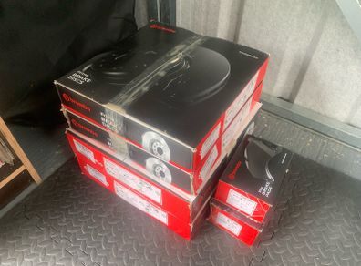 BMW Brake discs and pads Brembo
