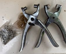 Press stud tool