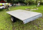 Flat bed trailer