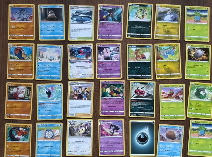 50 Pokemon Cards