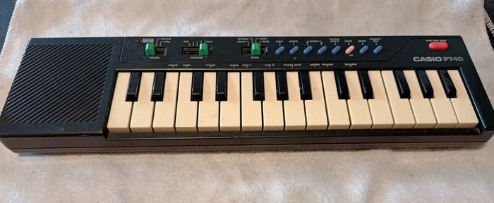 Casio PT 10 keyboard