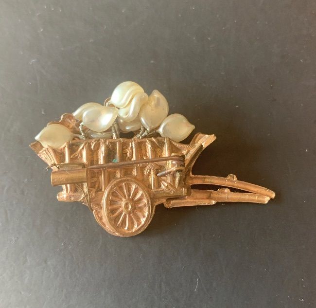 Vintage Brooch