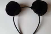 New - A Really Pretty Childs Pom Pom Hairband - Colour Black