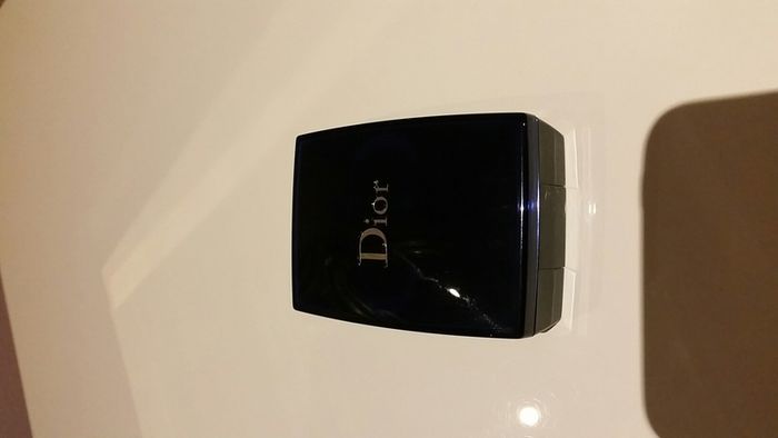Brand new. Dior Compact