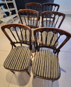 6 Chairs