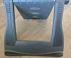 Kensington laptop riser