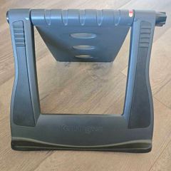 Kensington laptop riser