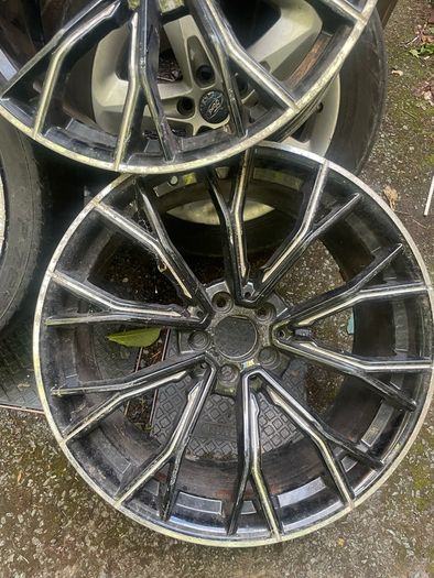 Bmw alloys