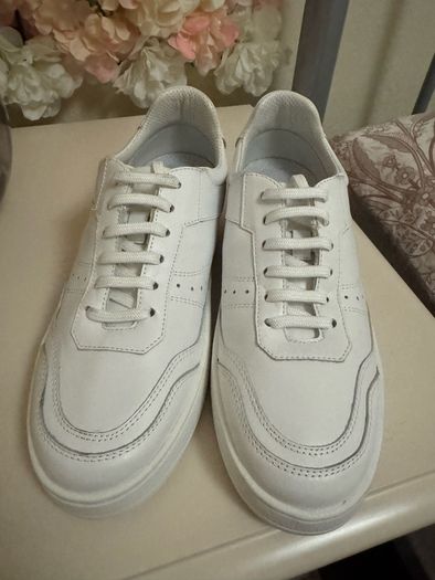 Zara leather trainers