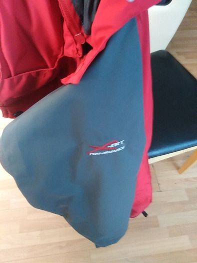 Sailing jacket with hood double inside pockets