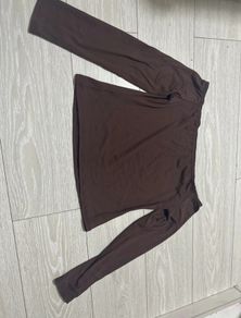 brown crop top