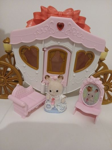 Royal sylvanian carriage