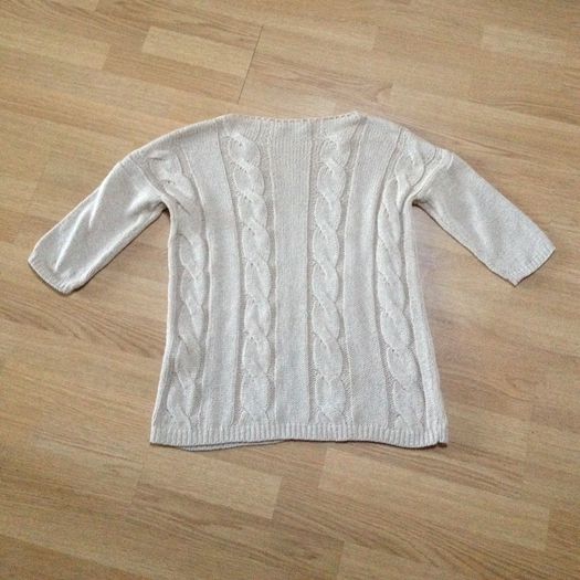 Elegant beige jumper