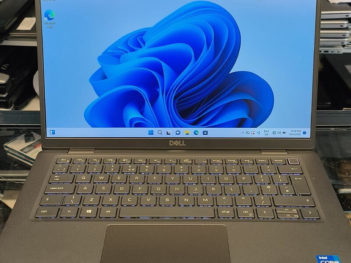 Dell Latitude 7320 - 13.3" Full HD Core i7-1185G7 (11th Gen) 16GB RAM 500GB SSD  Windows 11 Pro