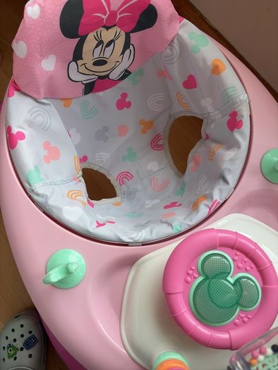 baby walker