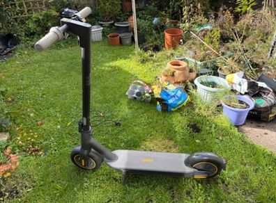 Ninebot Kick Scooter Max G30P