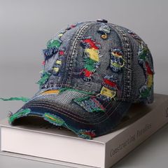 Caps