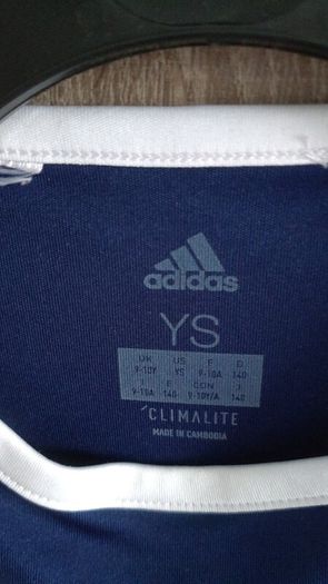 Adidas climalite 9/10 years old t shirt worn once