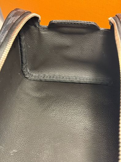 Louis Vuitton Dopp Kit