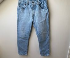 Levi's 501 Original Cropped Light Wash Jeans