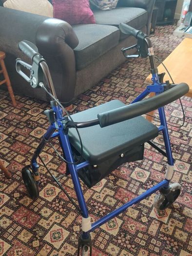 rollator walker