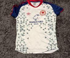 St Patricks Athletic Medium Boys