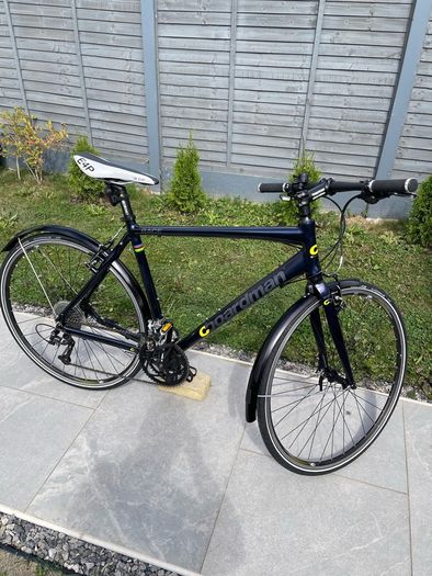 BOARDMAN RACE HYBRID    700c 12kg Hybrid Road Bike    Fully Serviced