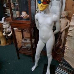 Teenage Mannequin
