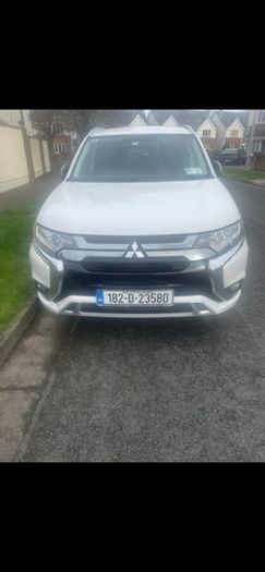 2018 Mitsubishi phev 2.4 intense extras