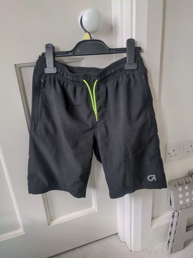 Boys net lined GapFit shorts
