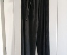 Wide black pants