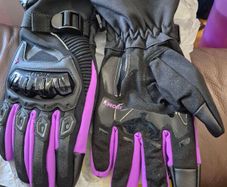 padded motorbike gloves