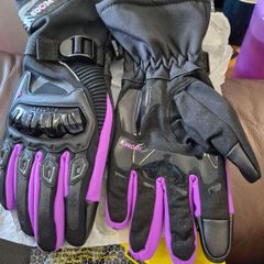 padded motorbike gloves