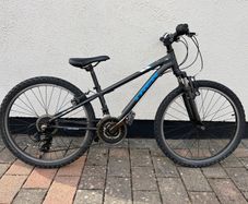 Trek Precaliber 24" - 21 Speed (8-12 years)