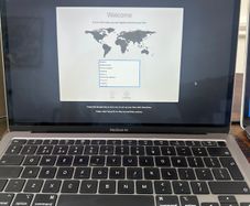 Apple MacBook Air 13 inch 2020.  Excellent Condition