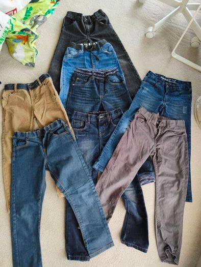 Big bundle of boys jeans 6-7 yrs