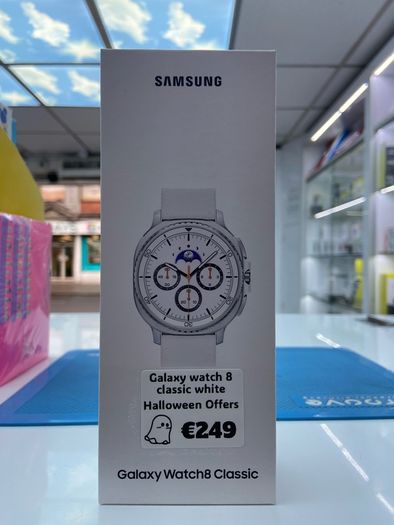 samsung Galaxy watch 8 classic - white