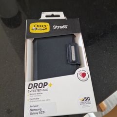 samsung galaxy s22+ case otterbox including postage