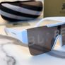 Burberry sunglasses Image 2
