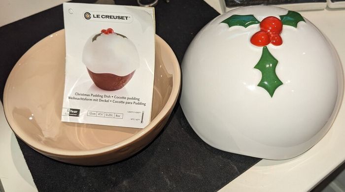 Le Creuset Stoneware