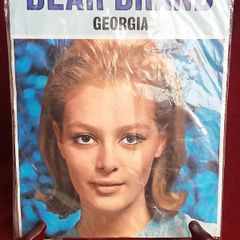 BEAR BRAND, Vintage Micro mesh nylons, BN unopened in oavkagevintage stockings