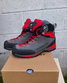 Hiking Boots EU 42 UK 8