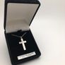 Cross and chain Image 3