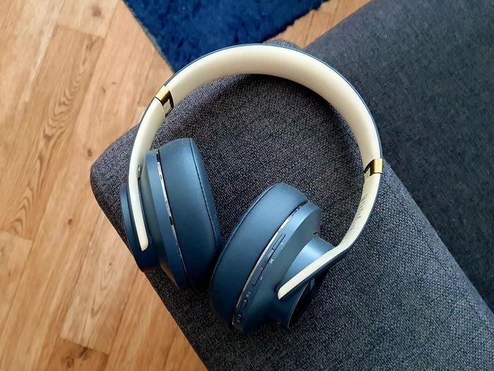 Bluetooth Over Ear Headphones