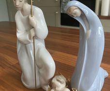 Iladro Nativity Set - Highly collectible