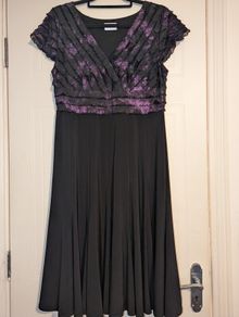 Amazing midi dress from Libra